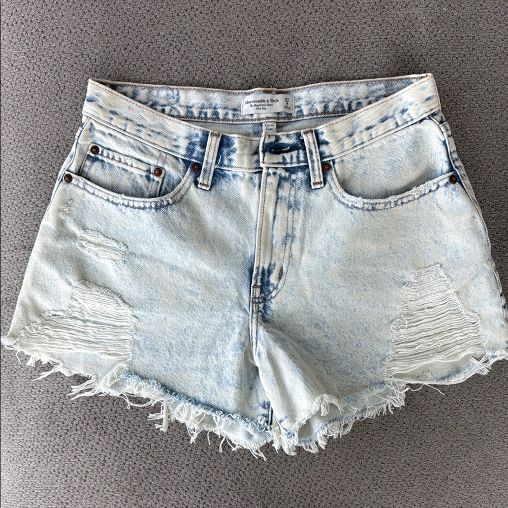 Abercrombie Curve Love The Boyfriend Short